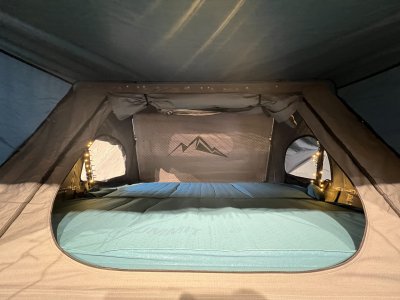 Moby Mountain Deluxe Madrass Dubbel
