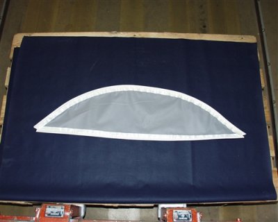 Hjulhuskappa grå rundad kabe enkelaxlad husvagn