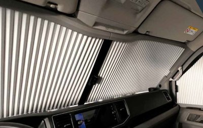 Gardin Remi front/sidogardin Man TGE / VW Crafter 2024-, med förvaringsfack