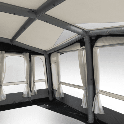 dometic club 390 inside