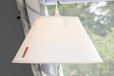 Isabella Lampskärm Cube Creme