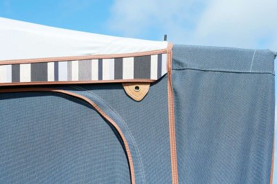 Isabella Commodore Coast