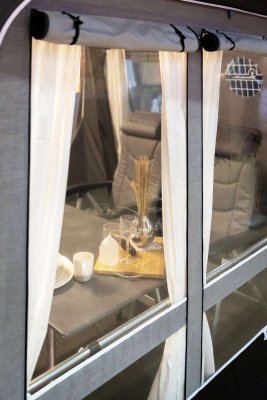 Isabella Cube Creme Gardiner