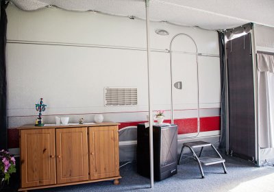 Svenska Tält StandBy (Burspråk)